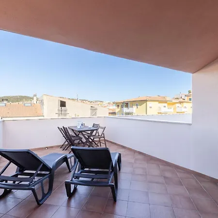 Appartement Relaxing Cristal Bedroom Sleeps Num1502 Santa Teresa Gallura